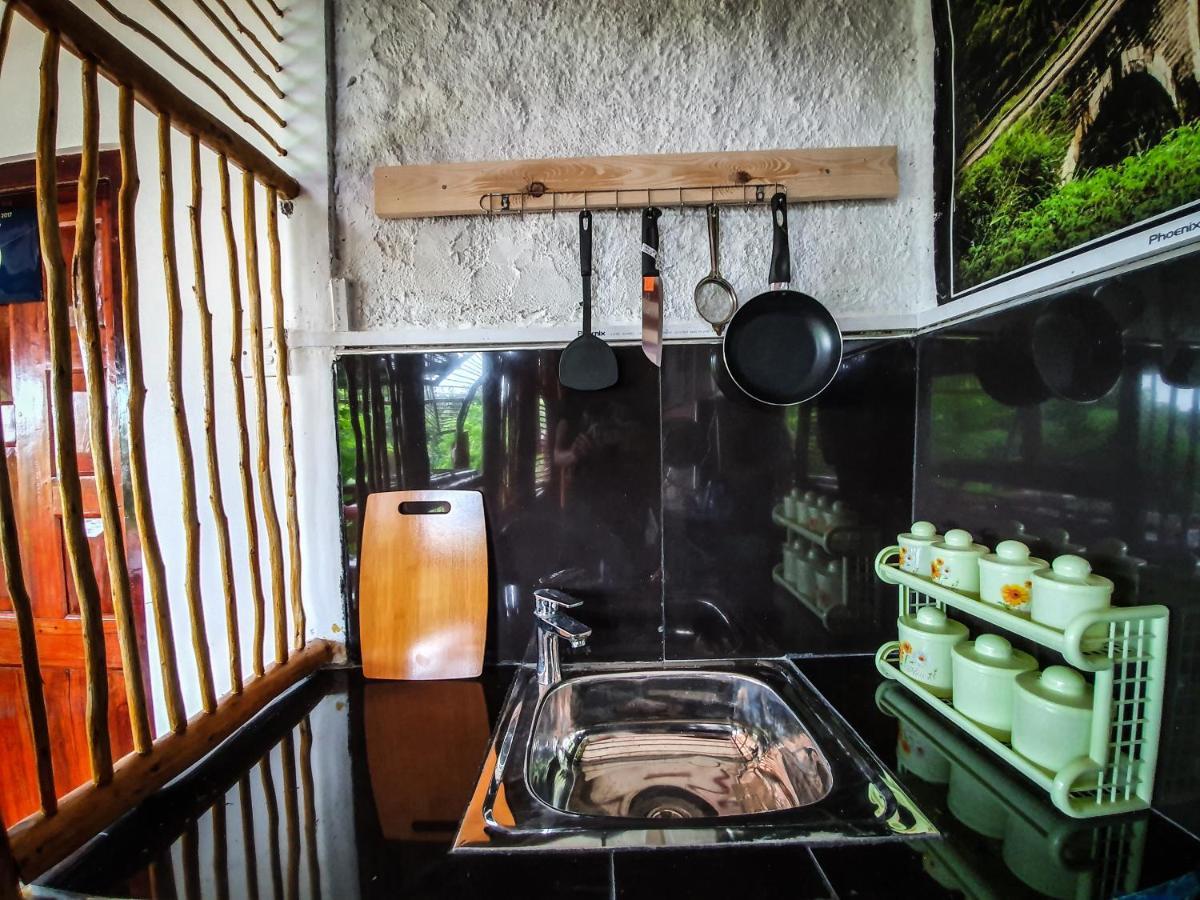 Guest Inn Avendra Ella Ngoại thất bức ảnh
