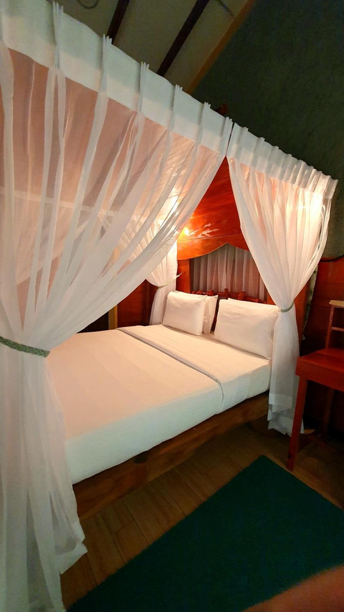 Guest Inn Avendra Ella Ngoại thất bức ảnh