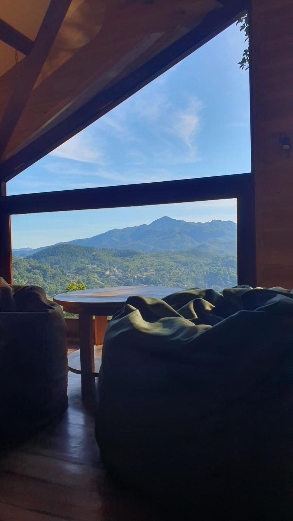 Guest Inn Avendra Ella Ngoại thất bức ảnh